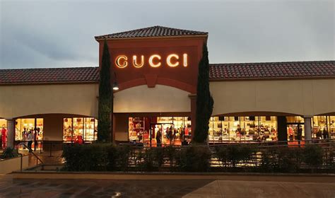 gucci outlets california